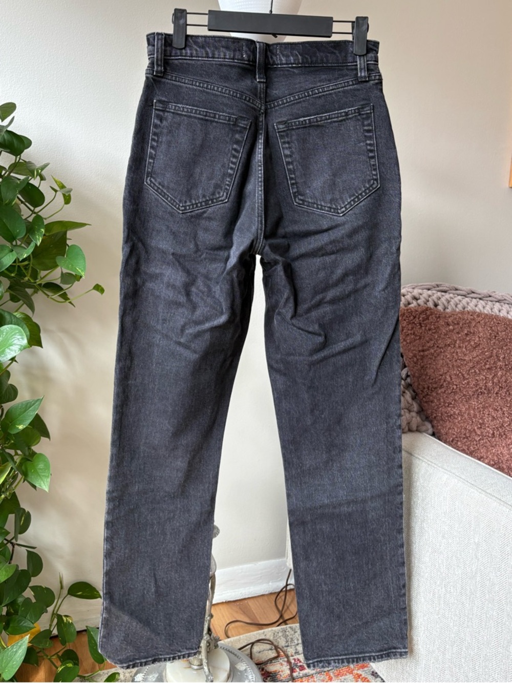 Abercrombie Black Ultra High Rise 90s Straight Jean - Picture 3 of 4